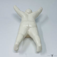 Load image into Gallery viewer, Flying - White
